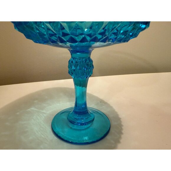 Indiana Glass Diamond Point Capri Blue Compote – UV Reactive Pedestal Candy Dish - Picture 6 of 9